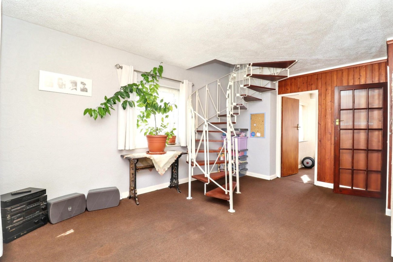 Fane Grove, Acklam, Middlesbrough, TS5 7EE