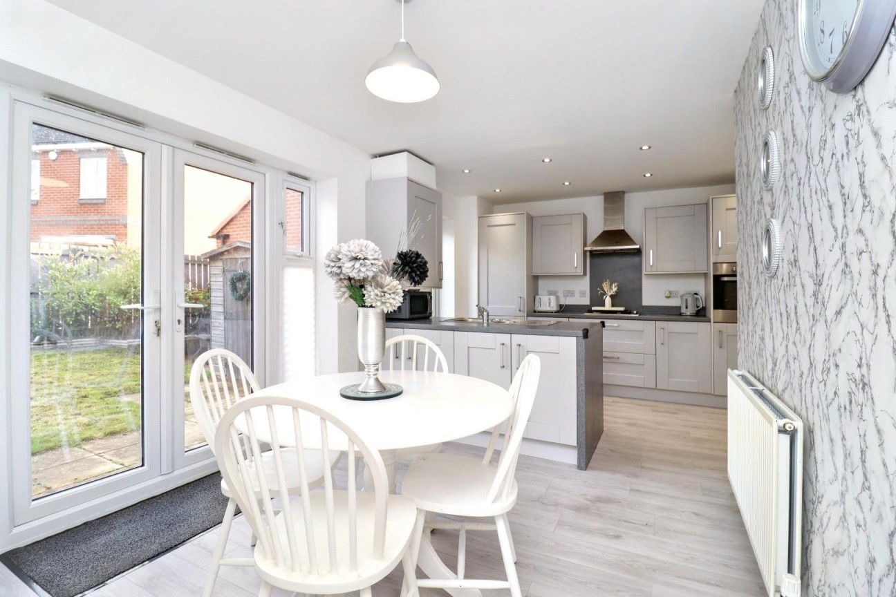 Corvus Drive, Queensgate, Stockton-On-Tees, TS18 3WE