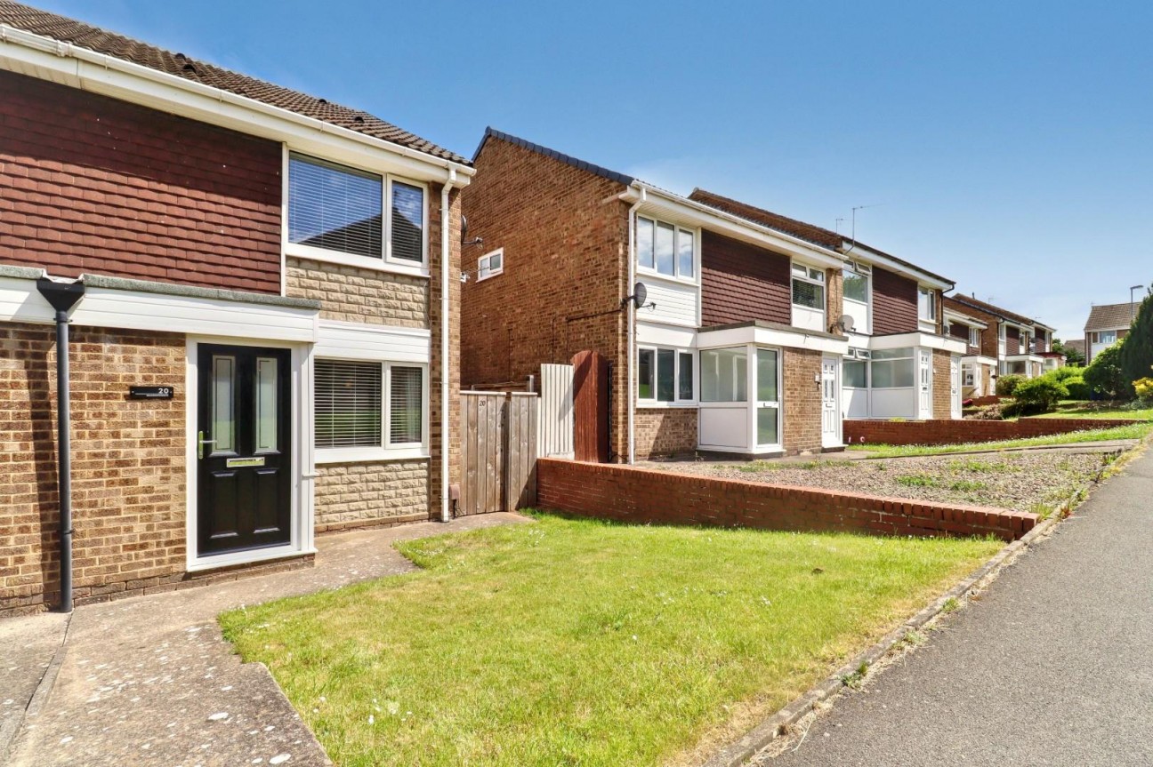 Brackenthwaite, Acklam, Middlesbrough, TS5 8UG