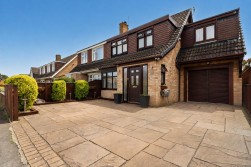 Malton Drive, Bishopsgarth, Stockton-On-Tees, TS19 8TU