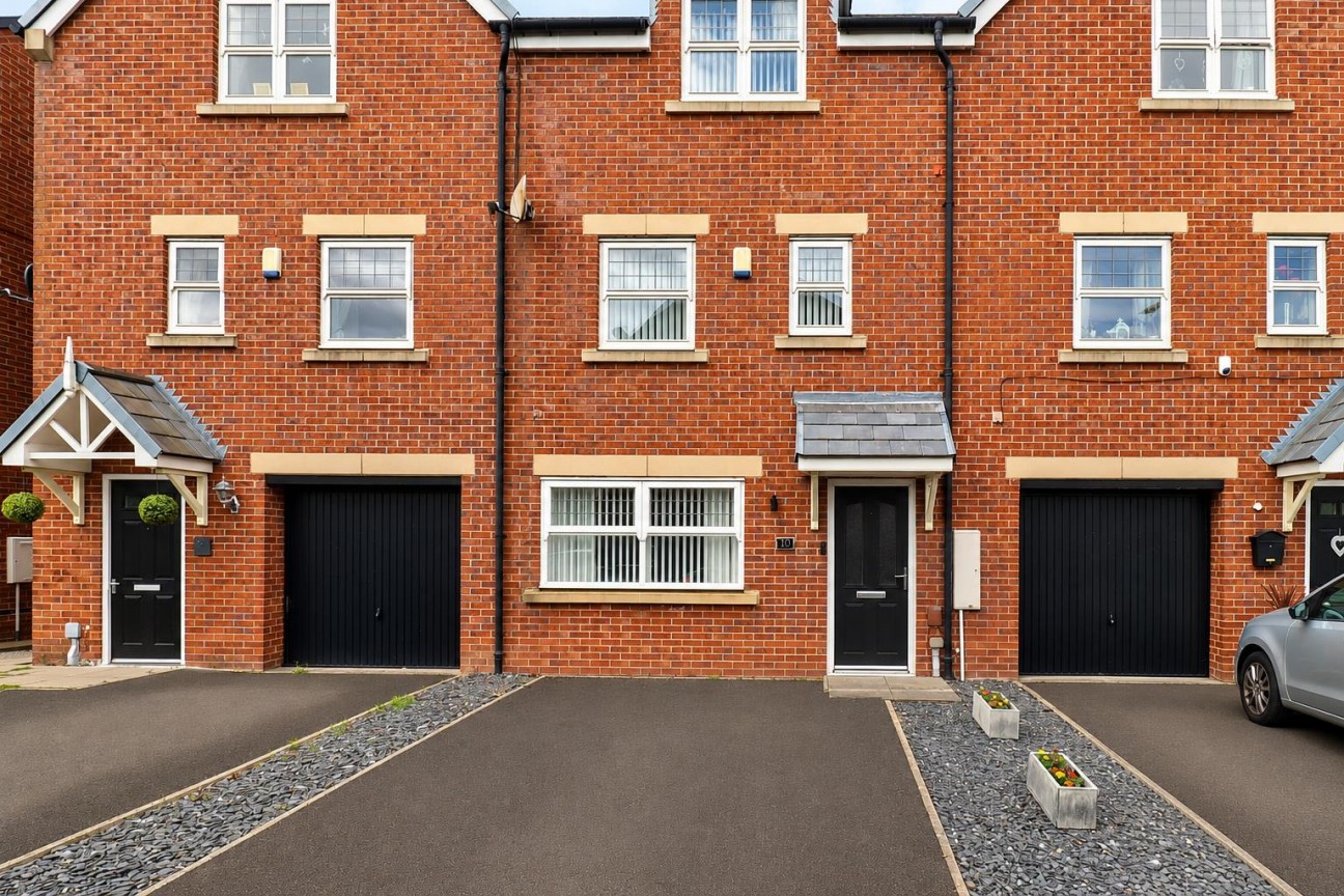 Cherryfield Drive, Orchard View, Linthorpe, TS5 5QG