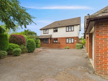 Station Court, 46 Station Road