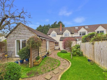 Station Road, Haddenham