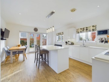 Sawdy Drive, Aston Clinton