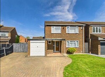 Bakers Walk, Weston Turville