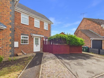 Lark Vale, Aylesbury