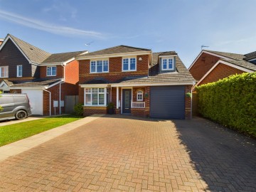 Trenchard Avenue, Wendover