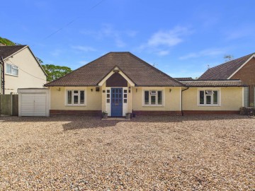 Station Road, Haddenham