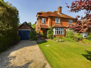 Beautiful 1920s residence, Green Road, High Wycombe