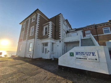 Highcliffe Close, Seaton