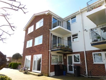 Nevada Court, Seaton