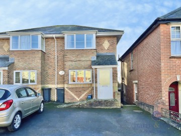 King Edward Road, Axminster