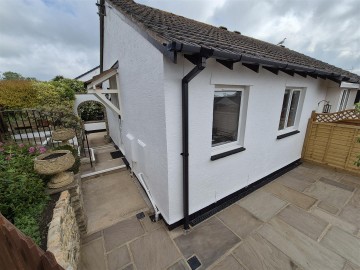 Ash Grove, Seaton