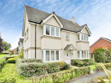 Parker Walk, Axminster