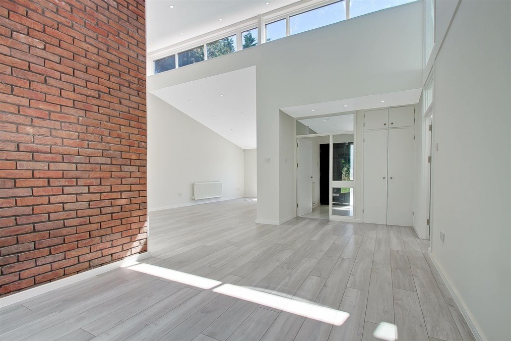 Chalet Bunglow, Shelley Close, Edgware, HA8