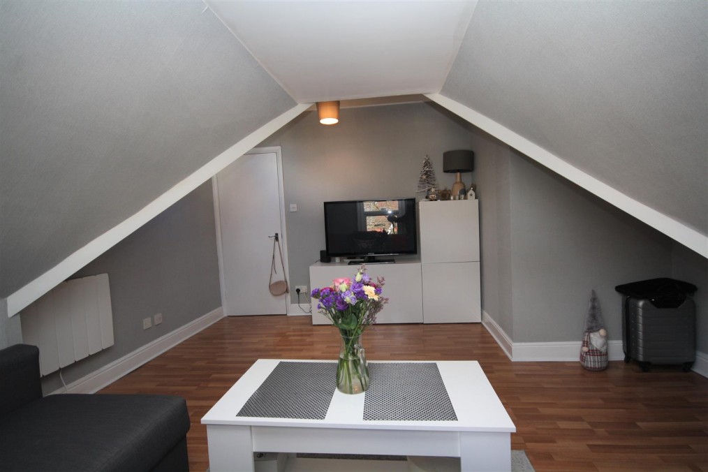 Flat 7 53, Blenheim Gardens