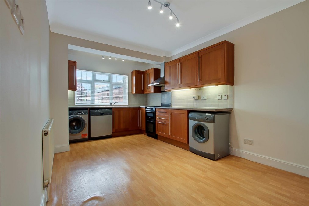 108, Oulton Crescent