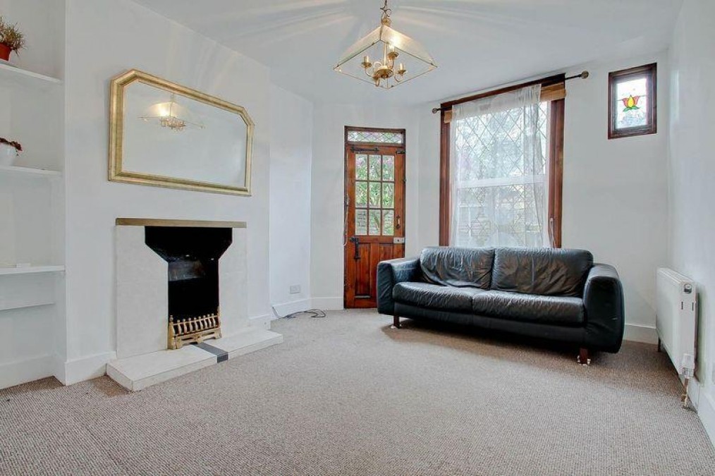 Ground Floor, 86B, Bathurst Gardens