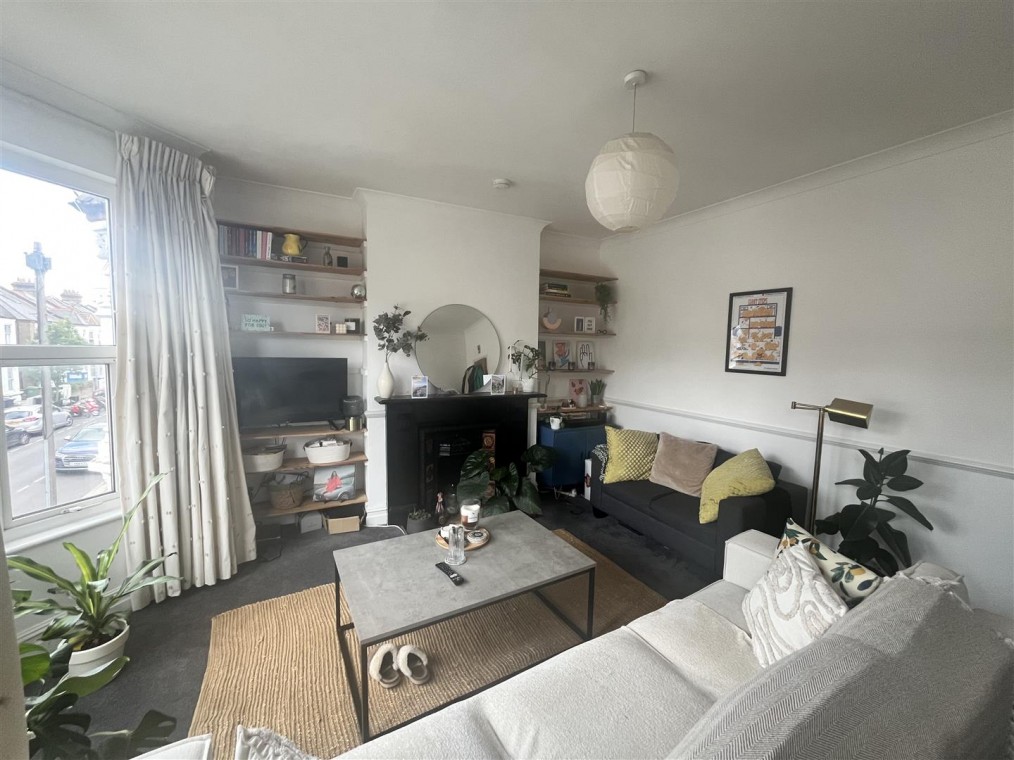 First Floor Flat, 16, Ashburnham Road