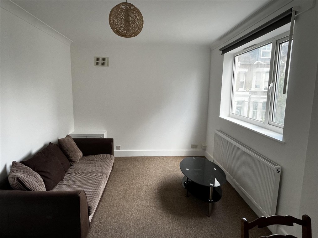 First Floor Flat 17D, Berens Road