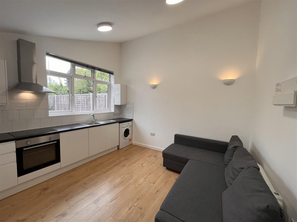 Kenton Road, Harrow