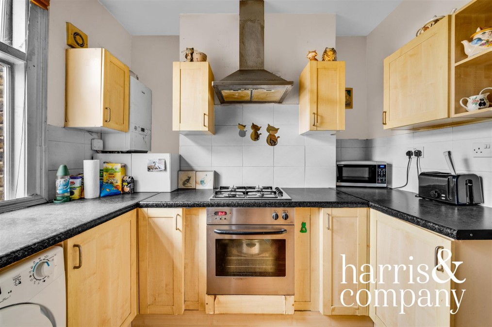 28a, Sandringham Road