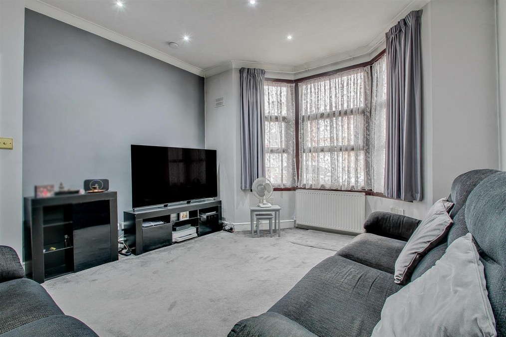 Ground Floor Flat 23, Buchanan Gardens