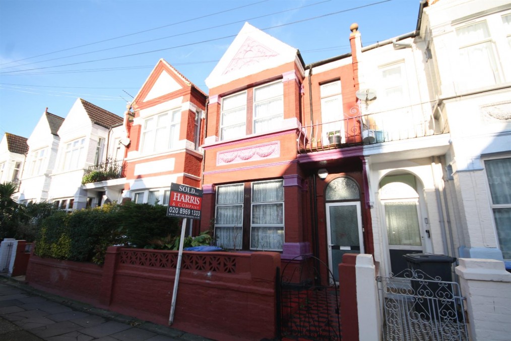 56, Clifford Gardens