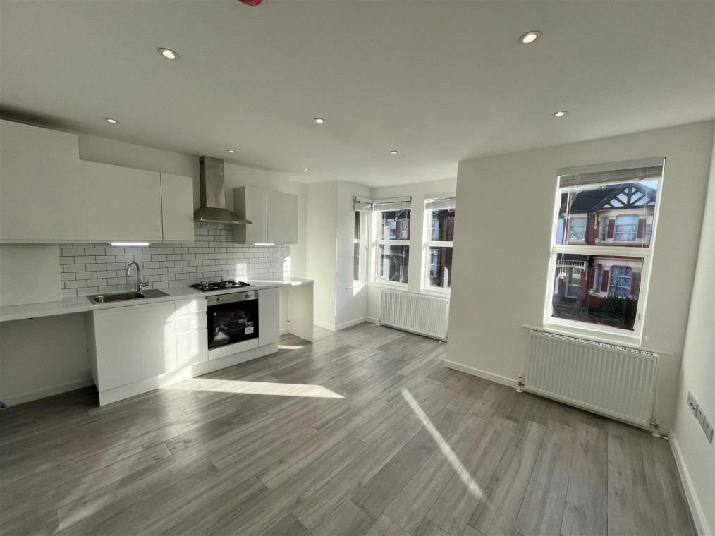 Flat 1, 100, Harlesden Road