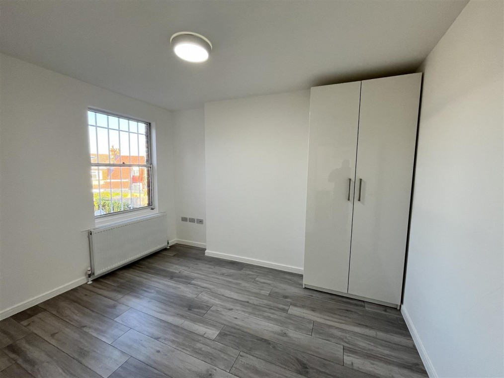 Flat 1, 100, Harlesden Road