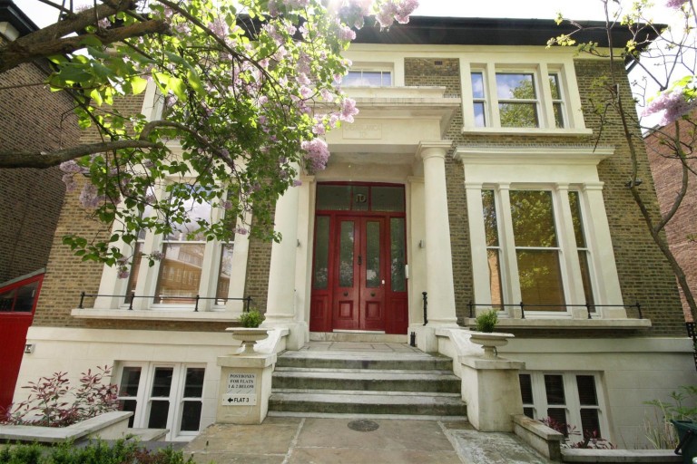 Flat 2 10, Brondesbury Road
