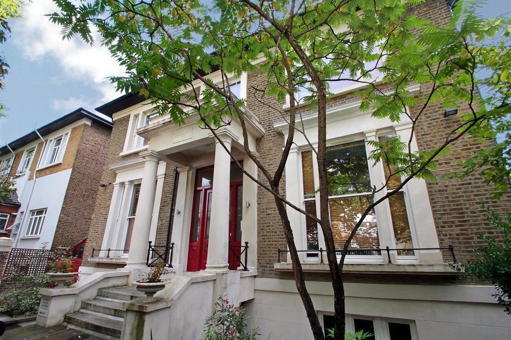 Flat 4, 10, Brondesbury Road