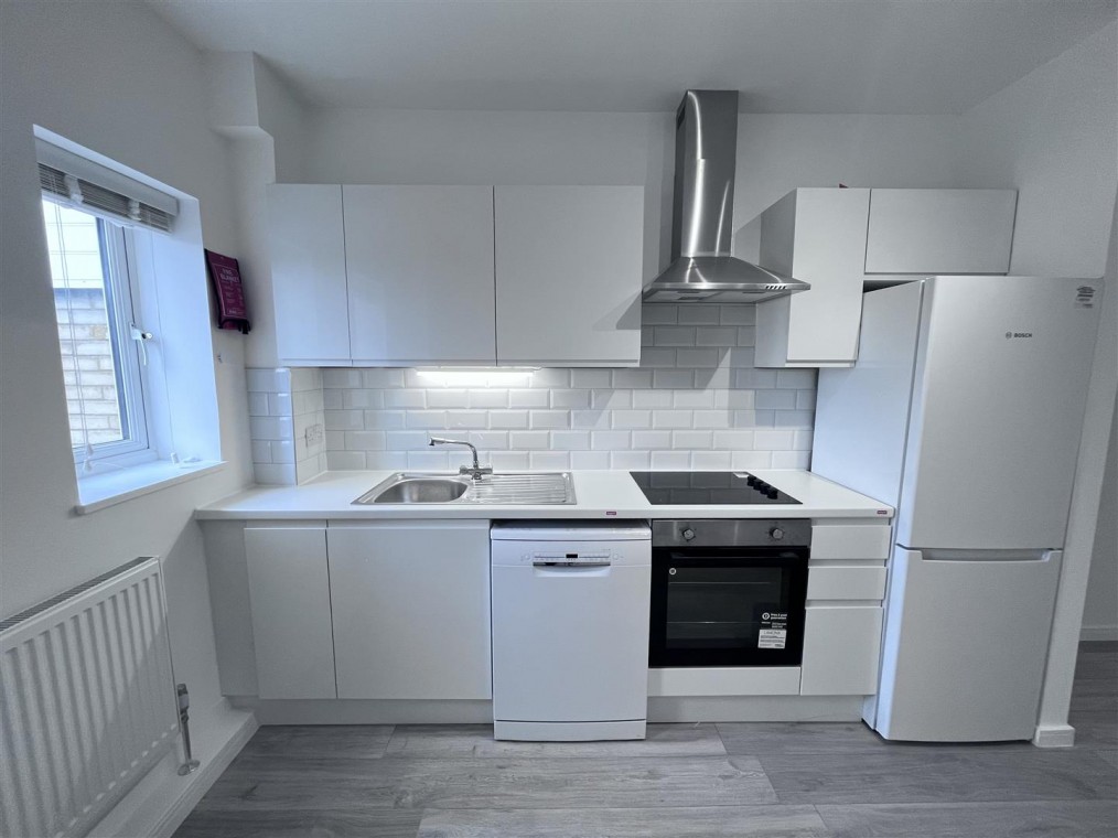 Flat 1, Turners Hill, 7, Albury Grove Road