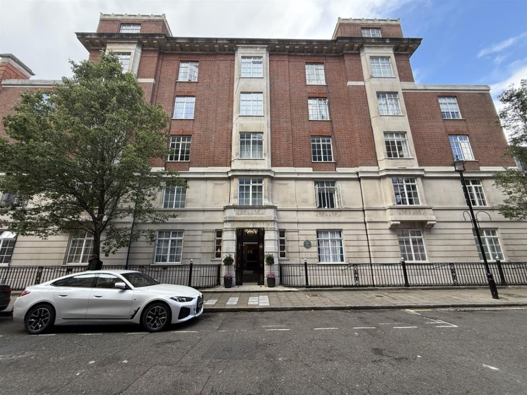 Flat 29, 105, Hallam Street