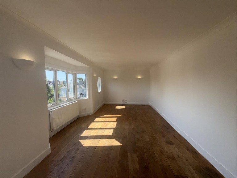 1st & 2nd Floor Flat 116B, College Road