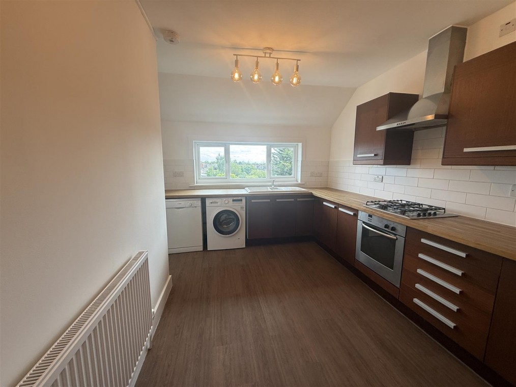 1st & 2nd Floor Flat 116B, College Road