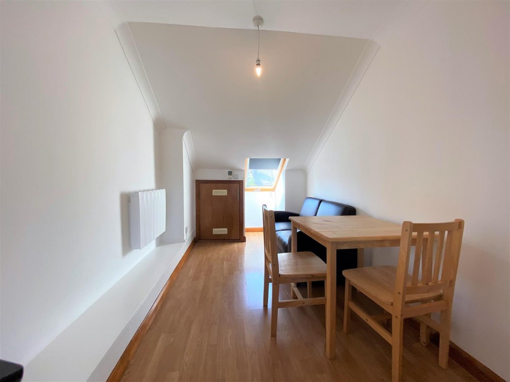 Flat 7 57, Loveridge Road
