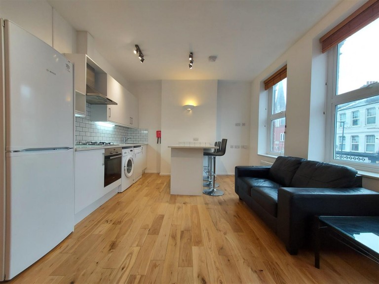 First Floor Flat 104, Chamberlayne Road