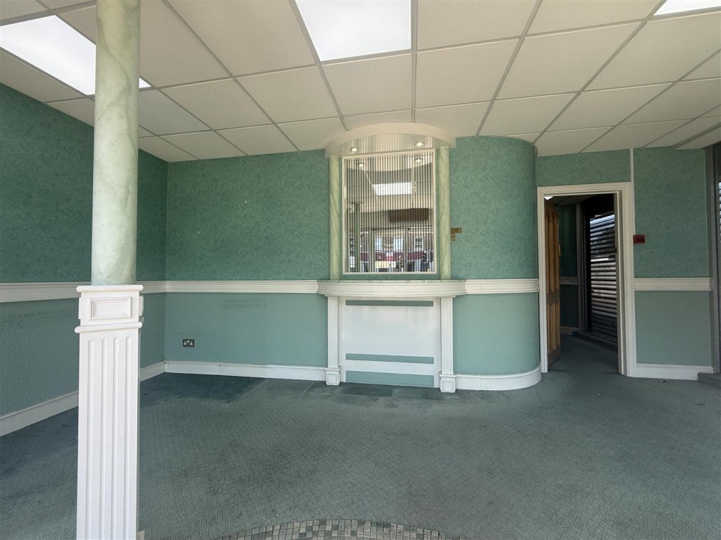 Unit 3, 57, Turners Hill