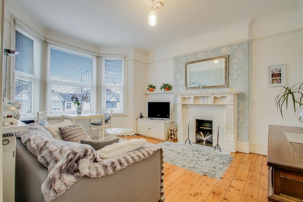 87B, Wrottesley Road