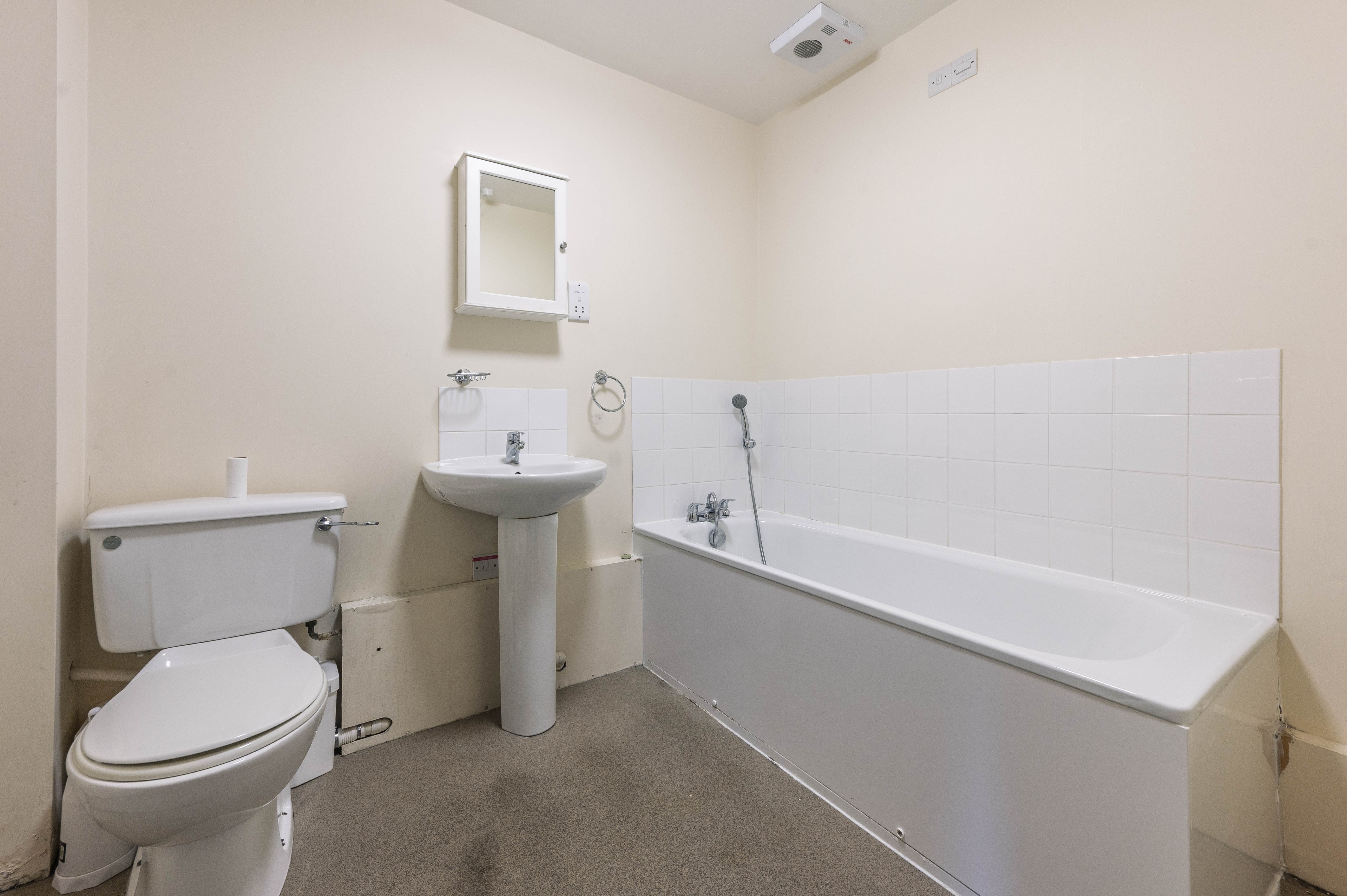 Manchester Court, Moreton-In-Marsh, GL56