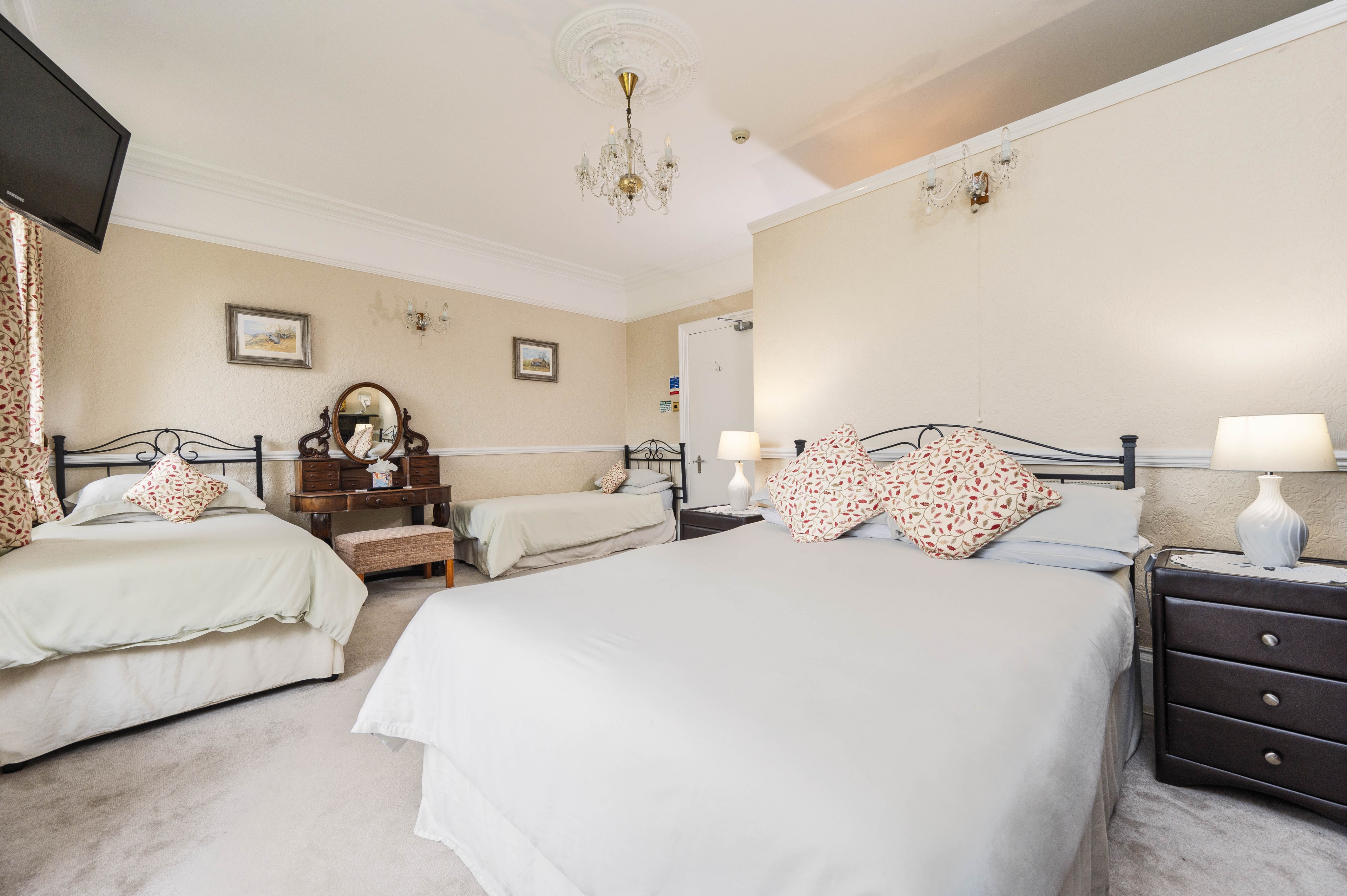 Tewkesbury Road, Stow On The Wold, GL54