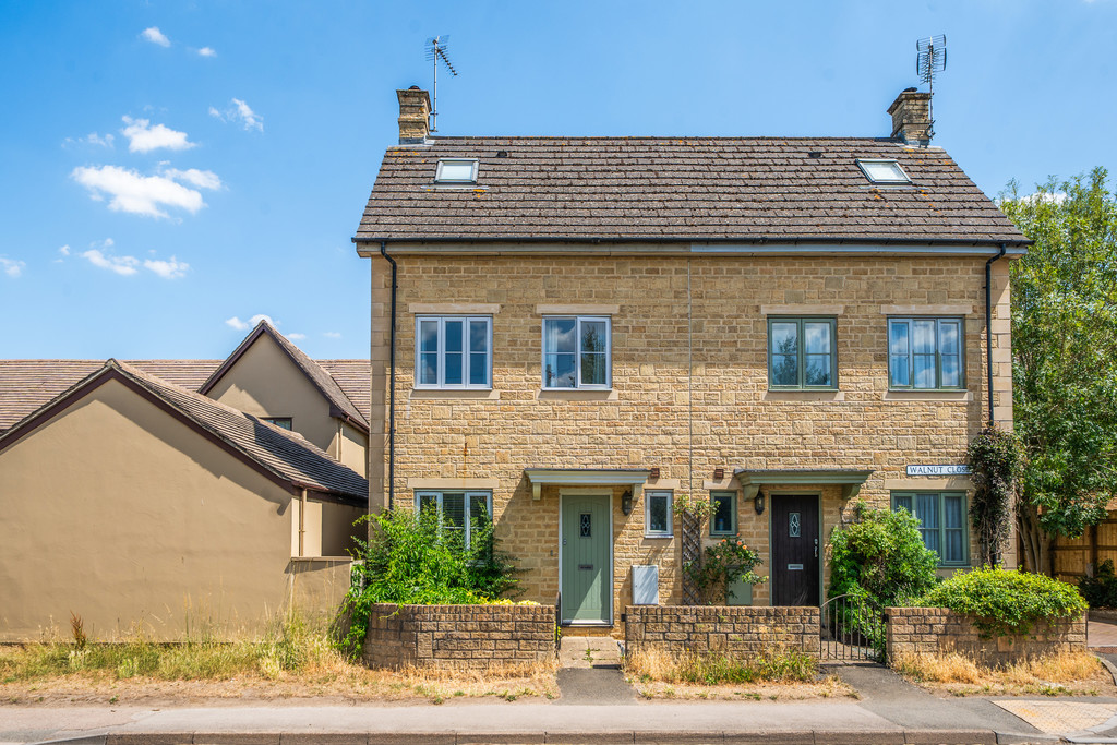 Walnut Close, Moreton-in-Marsh