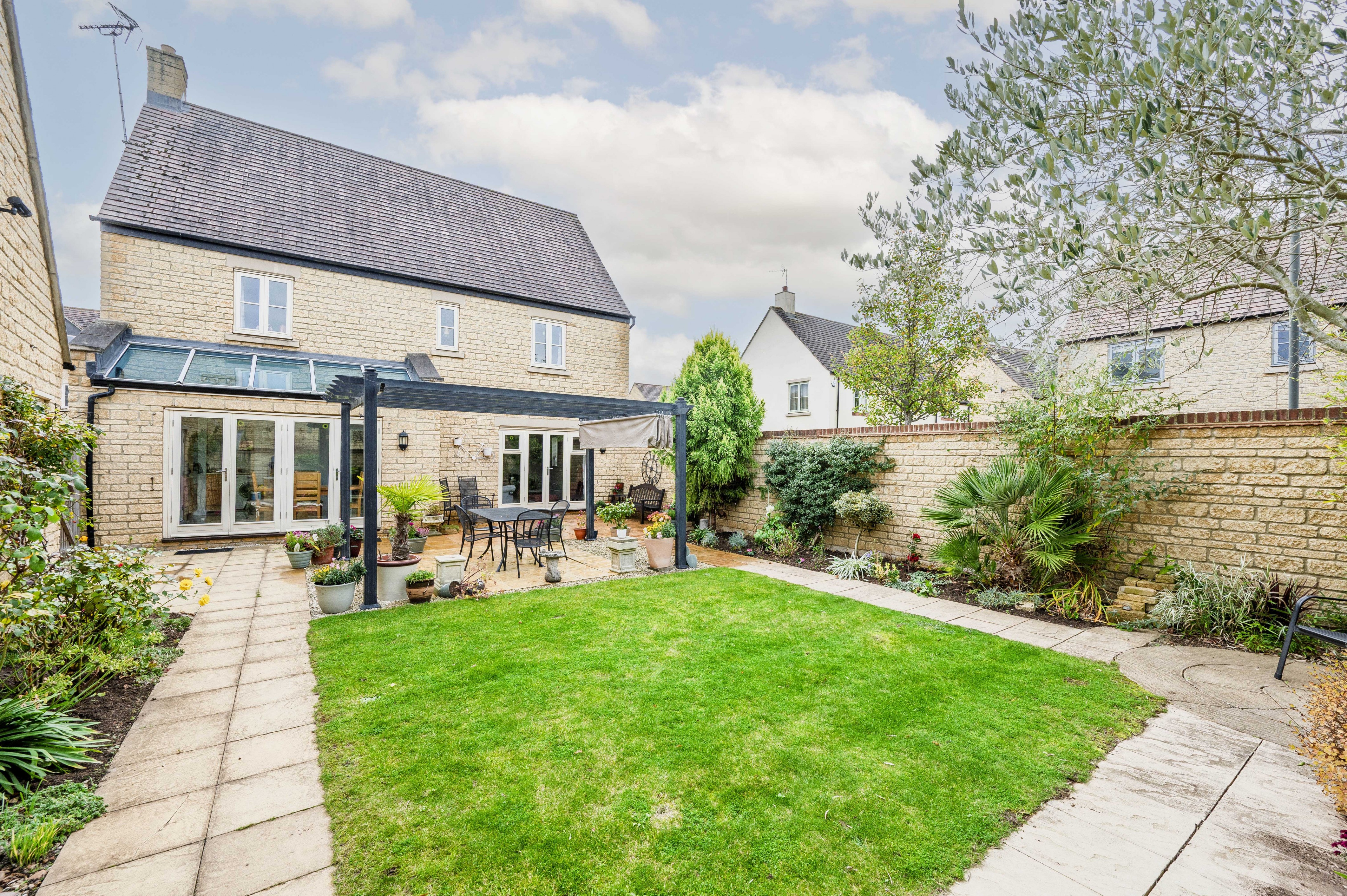 Stirling Way, Moreton-In-Marsh, GL56