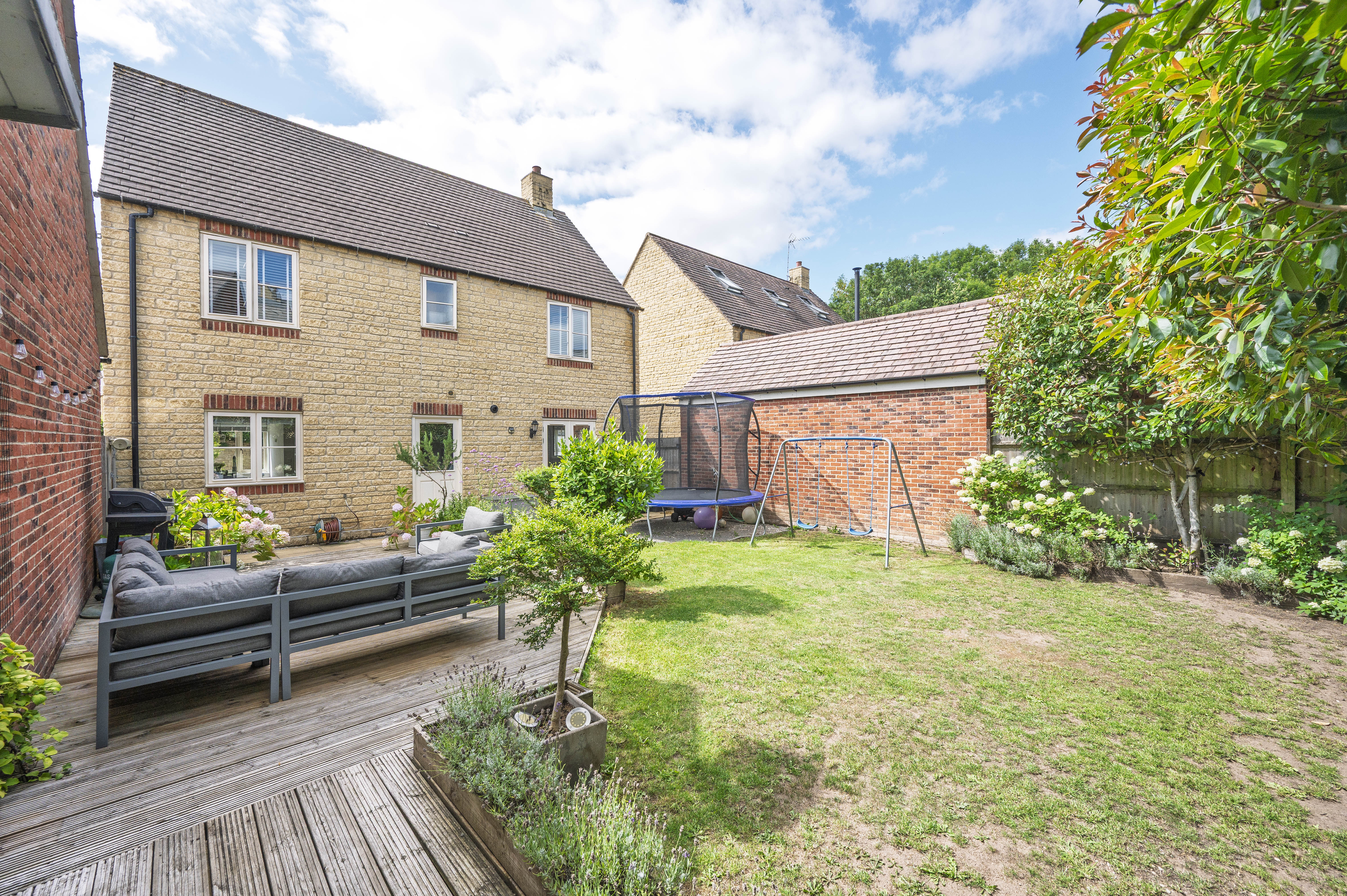 Stirling Way, Moreton-In-Marsh, GL56