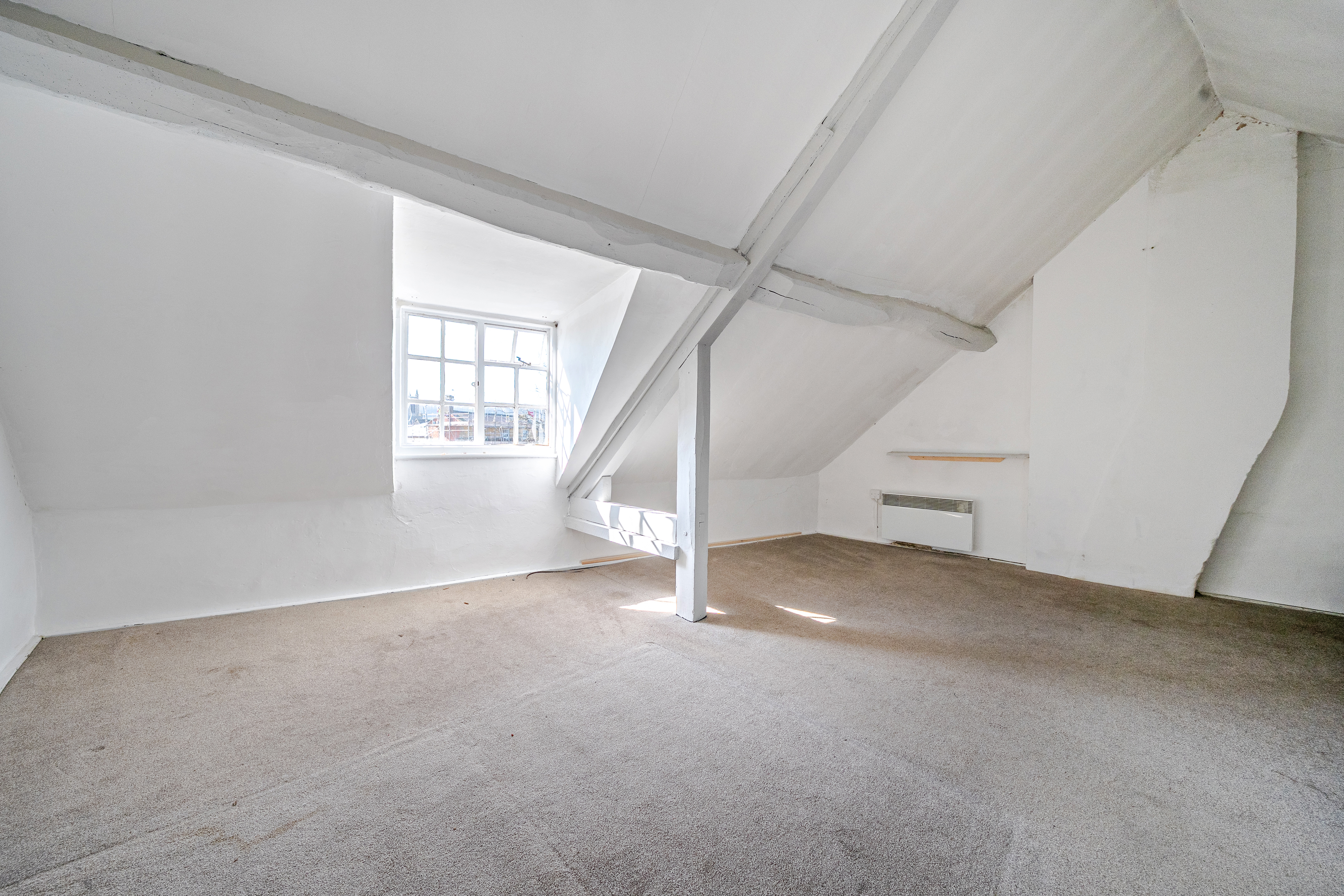 Back Lane, Broadway, WR12