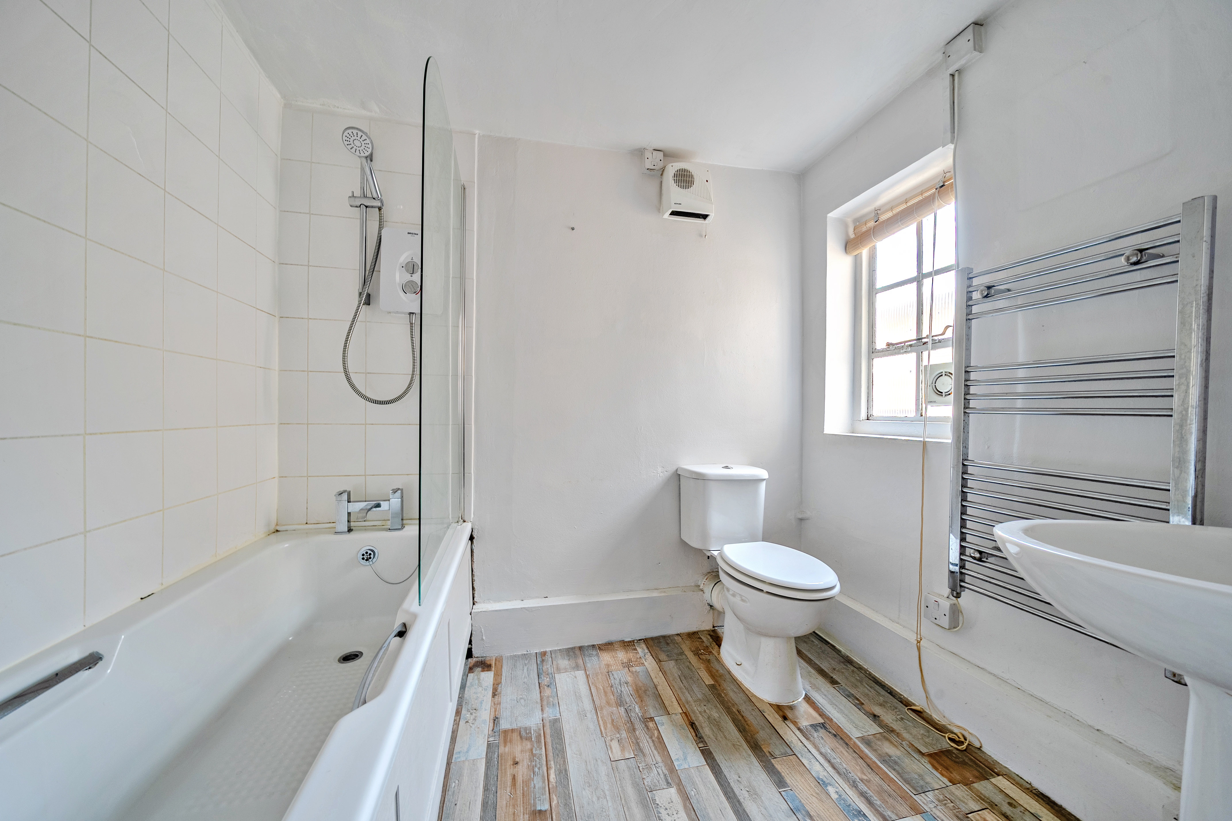 Back Lane, Broadway, WR12