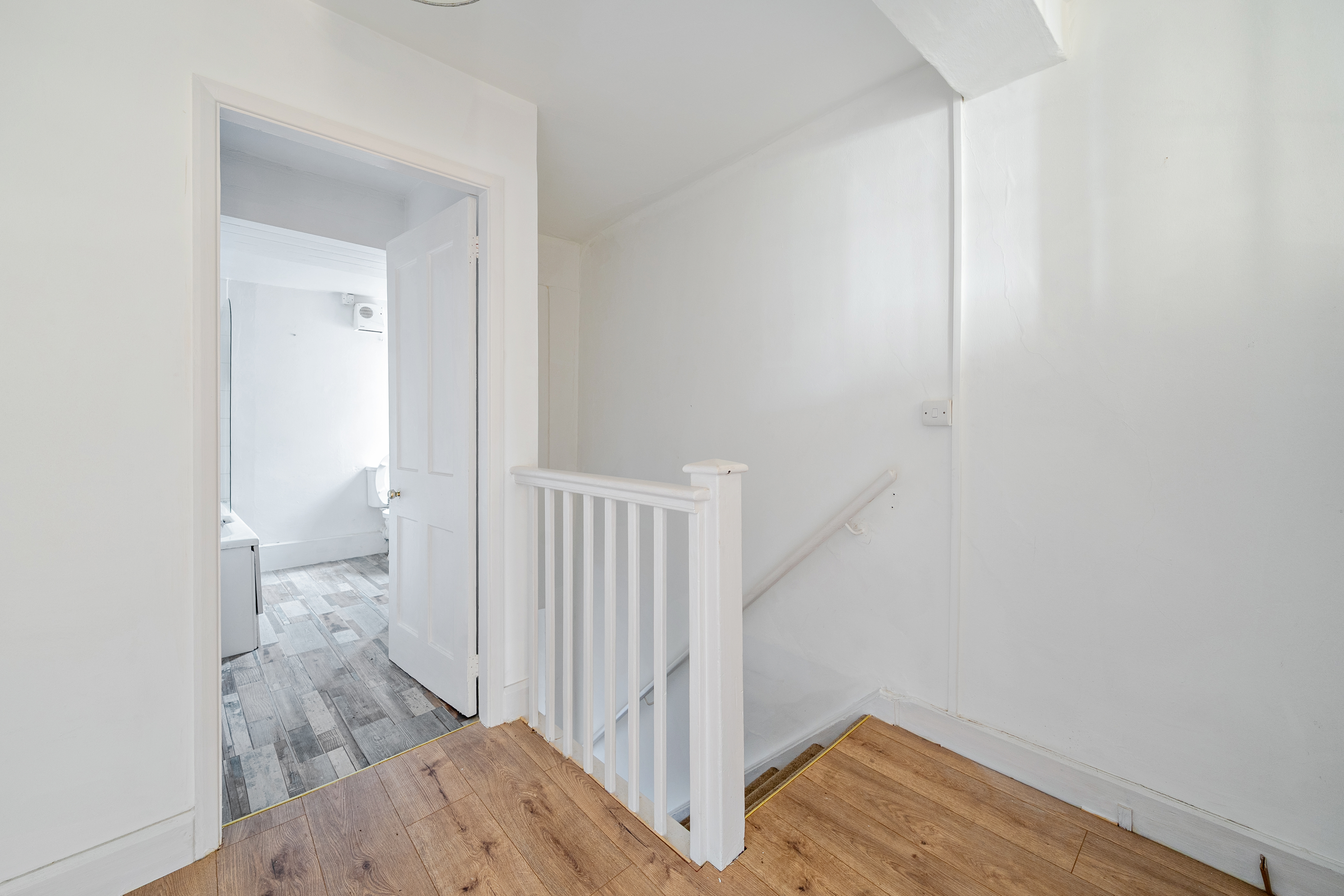 Back Lane, Broadway, WR12