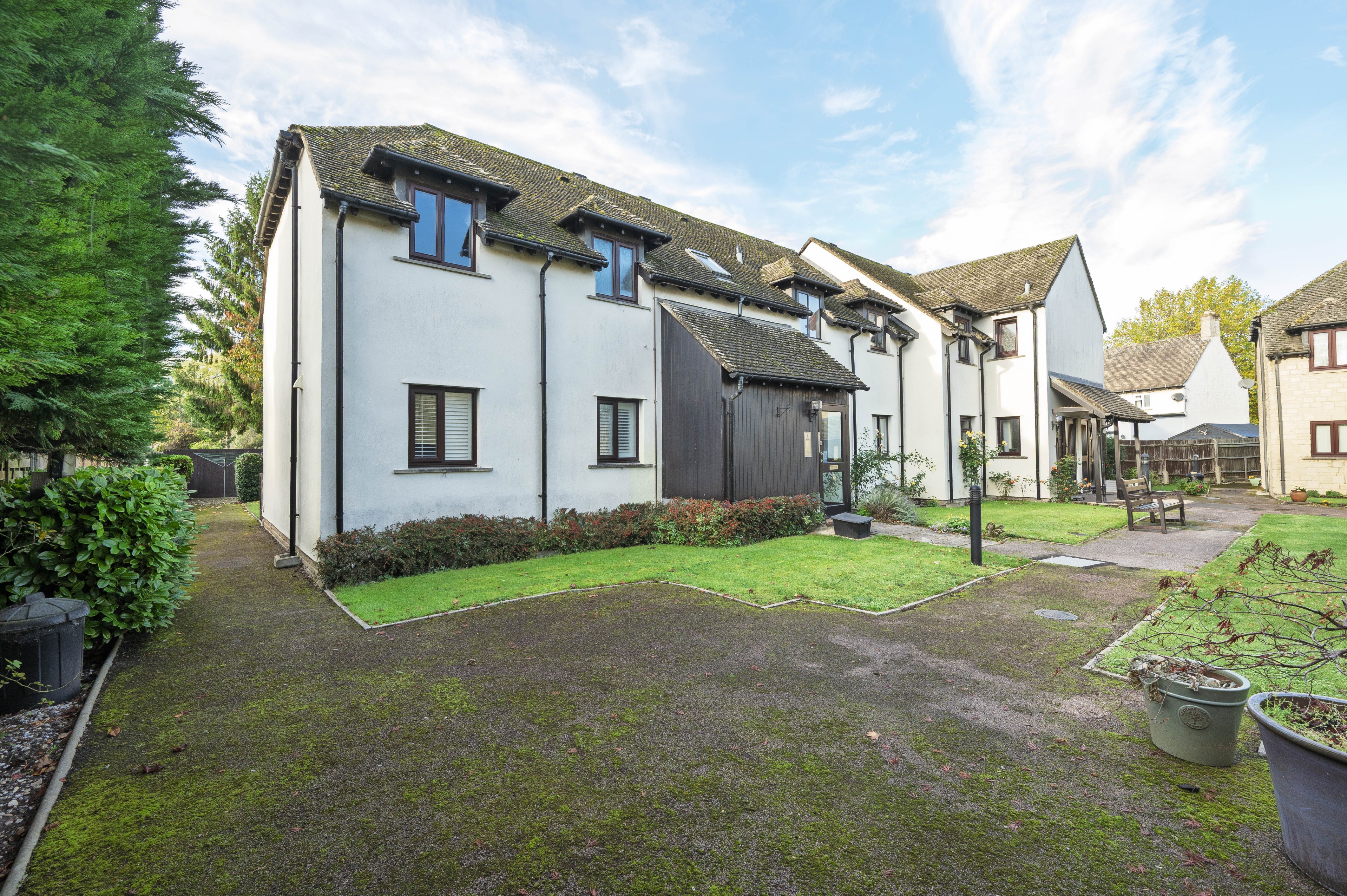 Pegasus Court, Bourton-On-The-Water, GL54