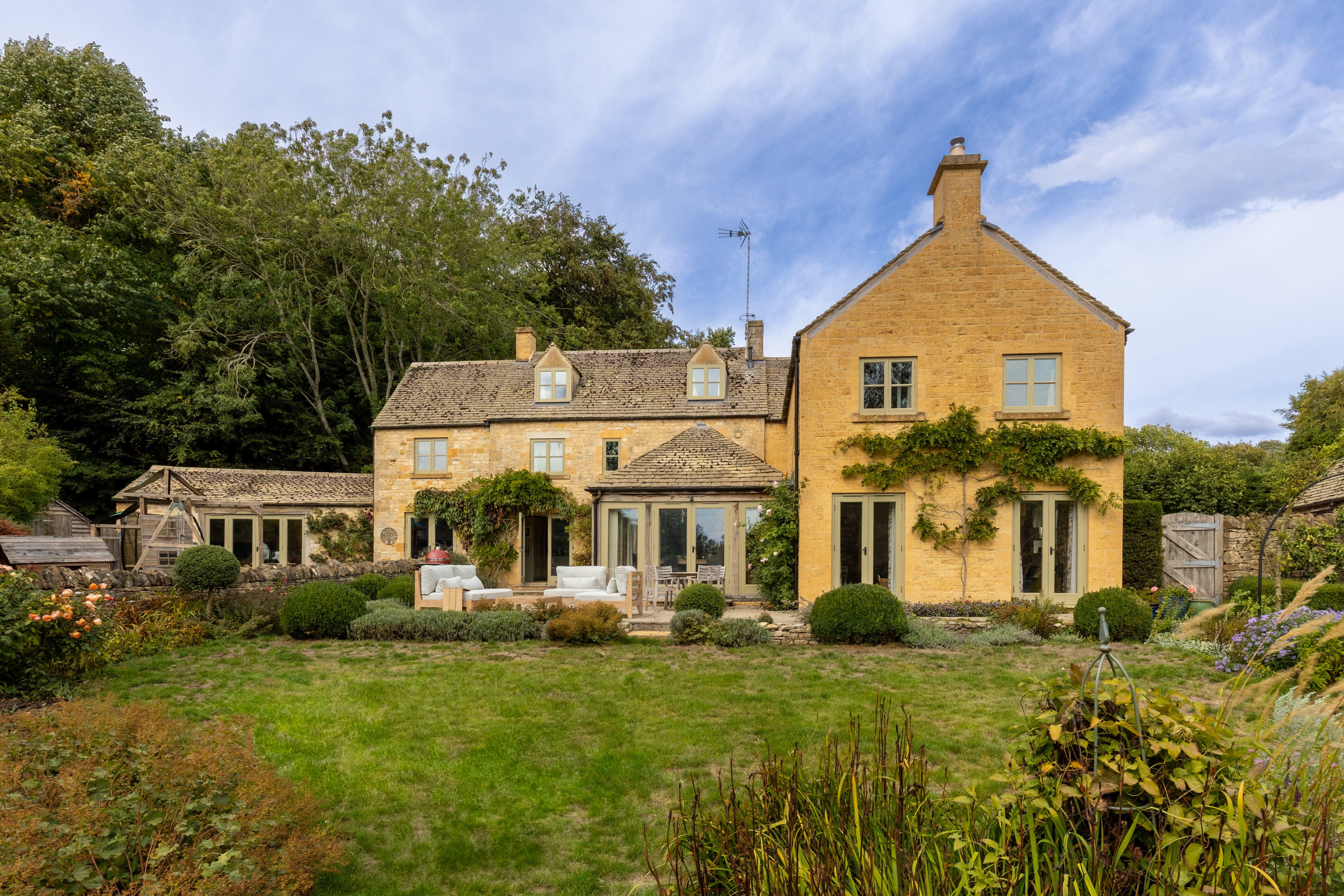 Wells Head Lane, Temple Guiting, GL54